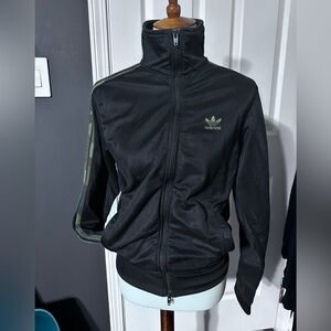 Adidas 3-stripe black/camo track jacket size S